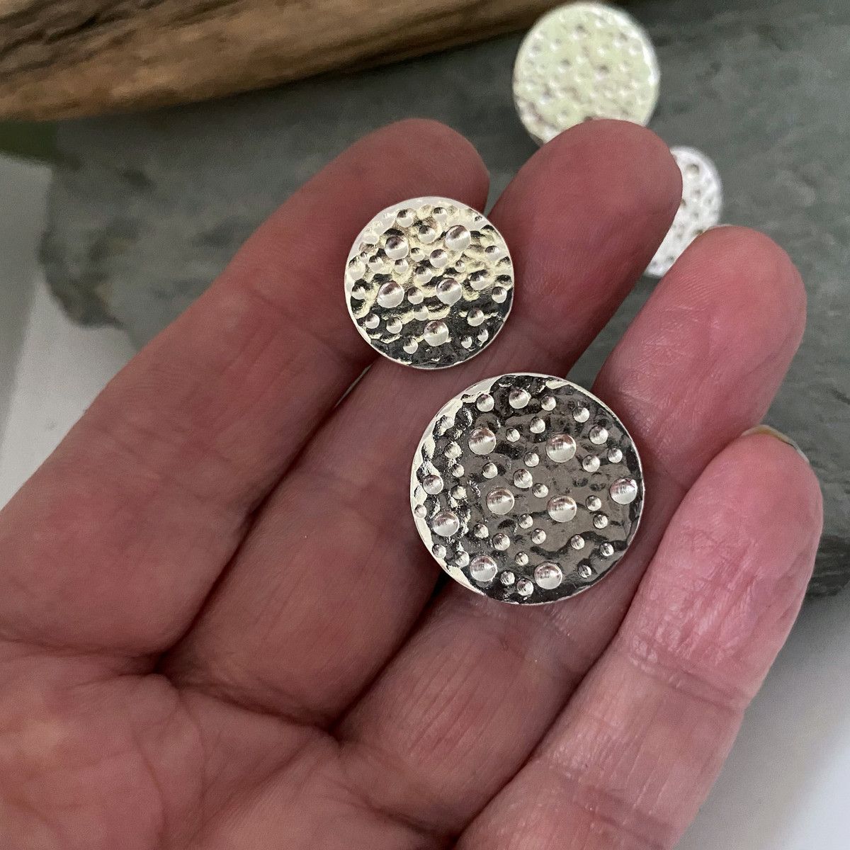 Round silver studs 5