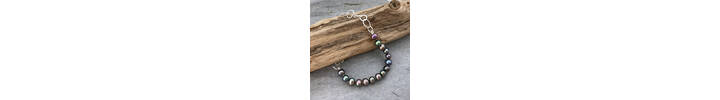Pearl bracelet