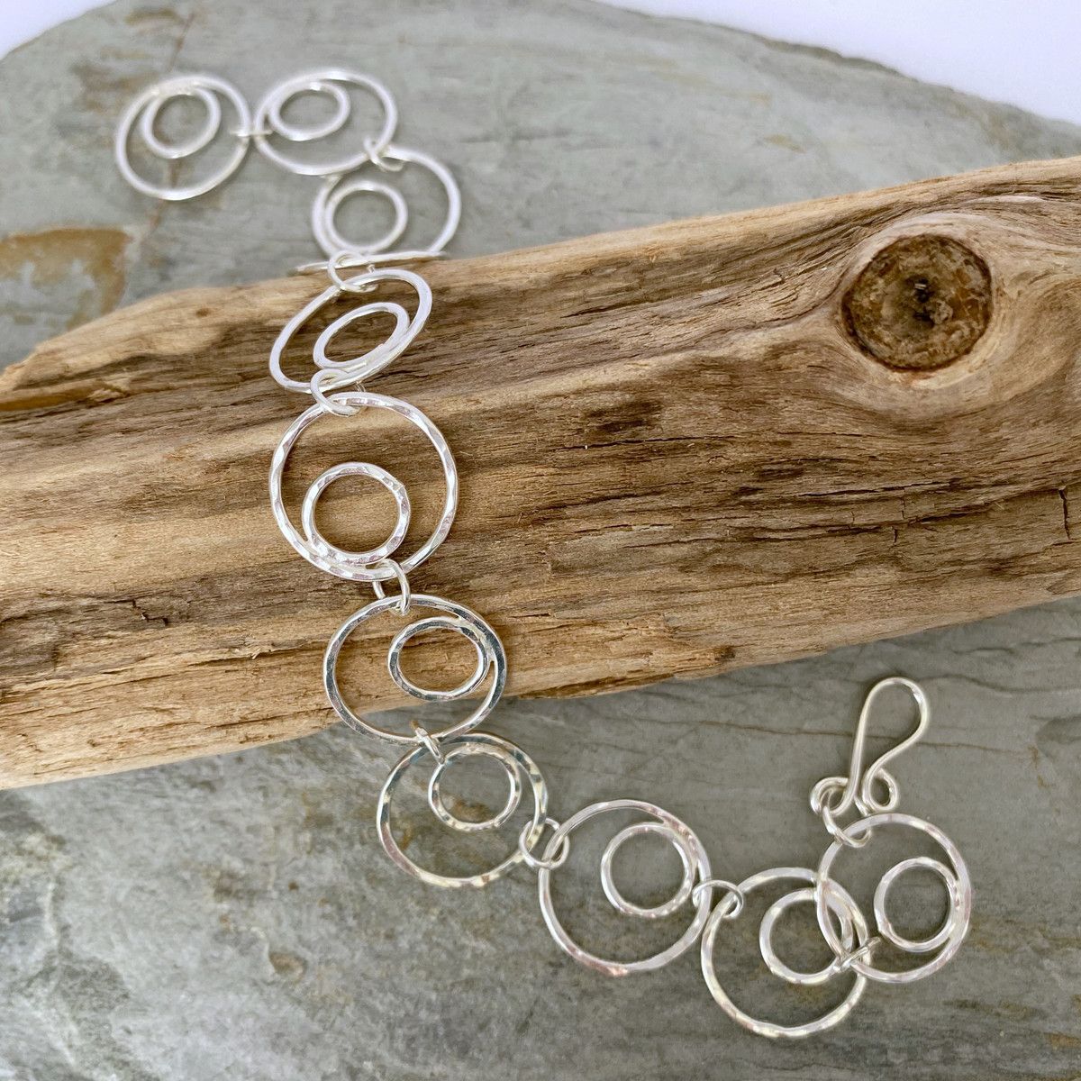 Silver-circles-bracelet