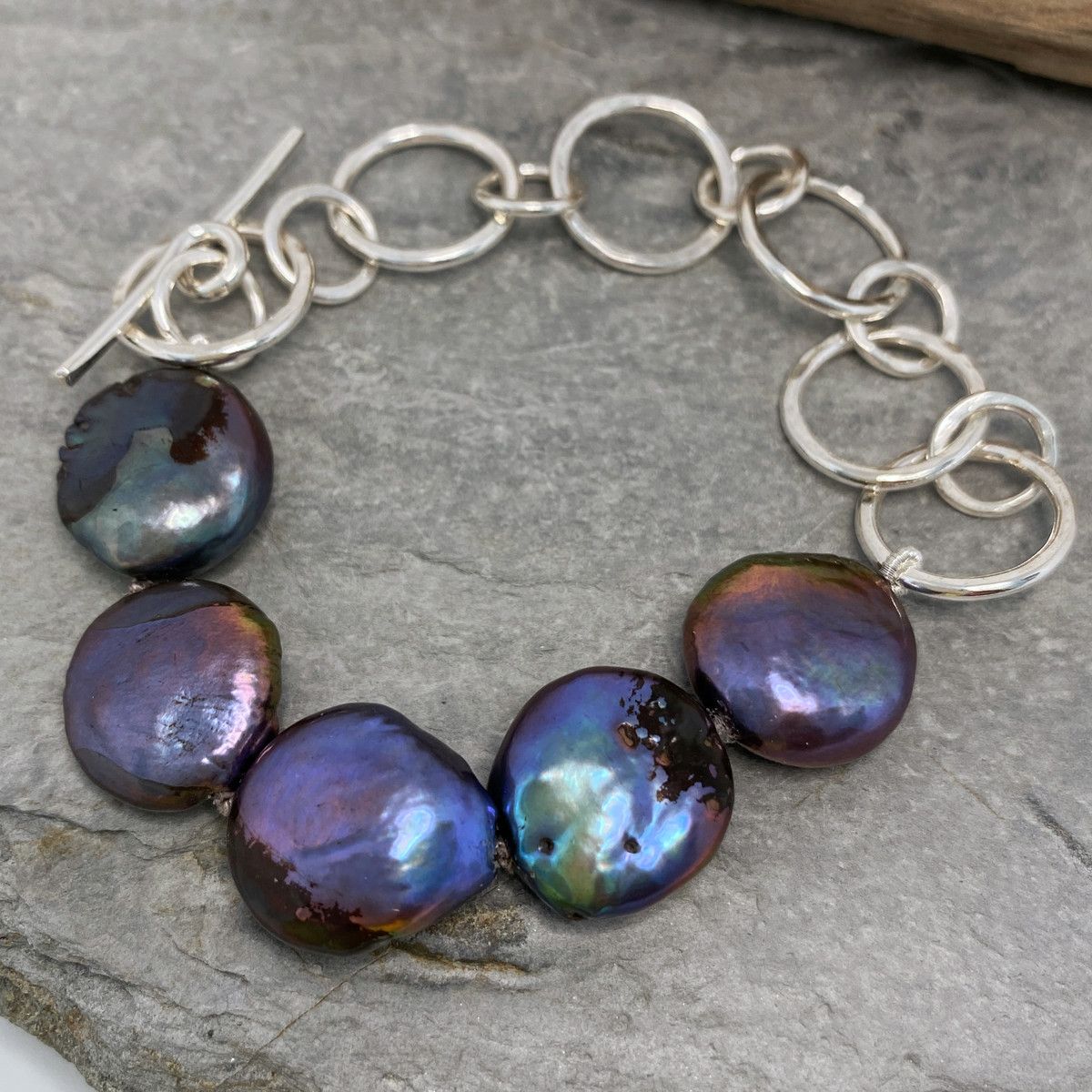 Pearl bracelet