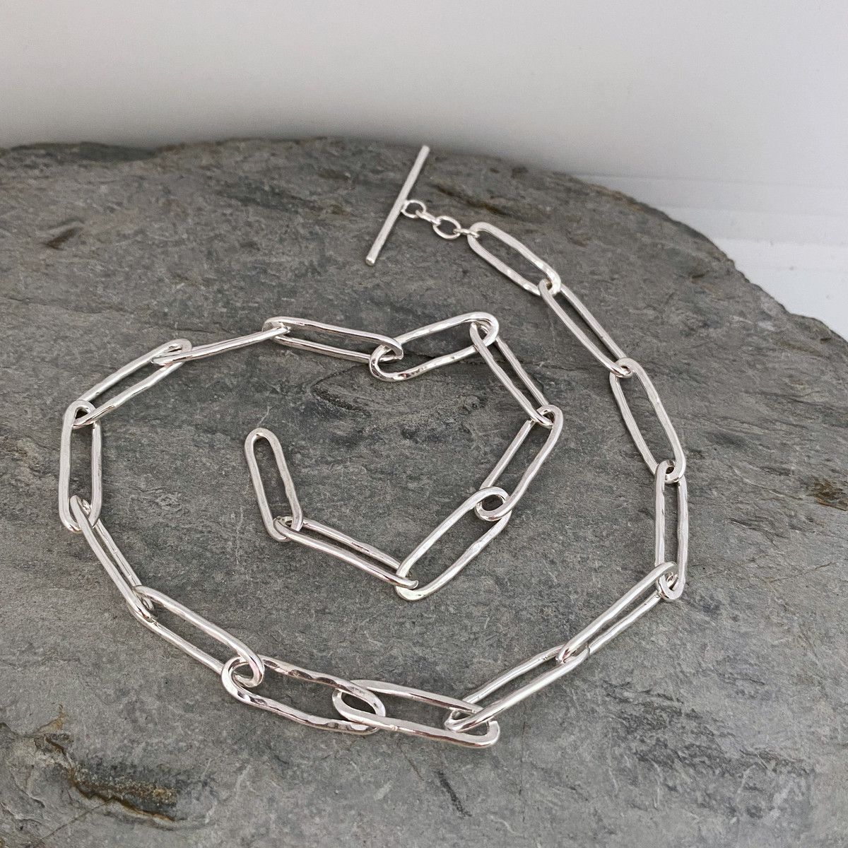 Chunky long links necklace