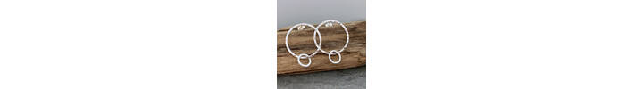 Round stud earrings 2