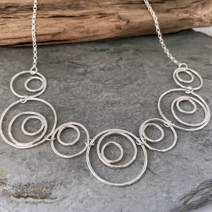 Silver circle necklace