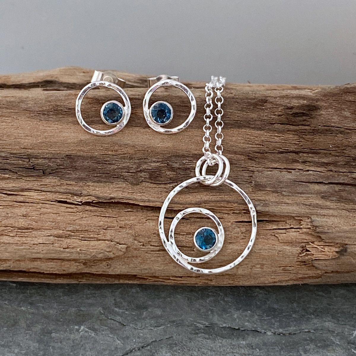 Small circle studs with Topaz stones 3