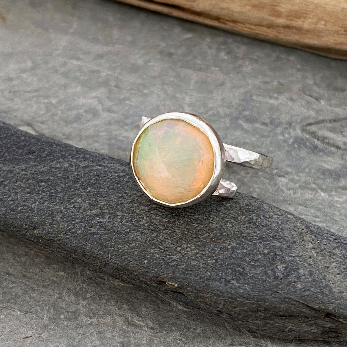 Large Opal ring 2 Large Opal ring 2