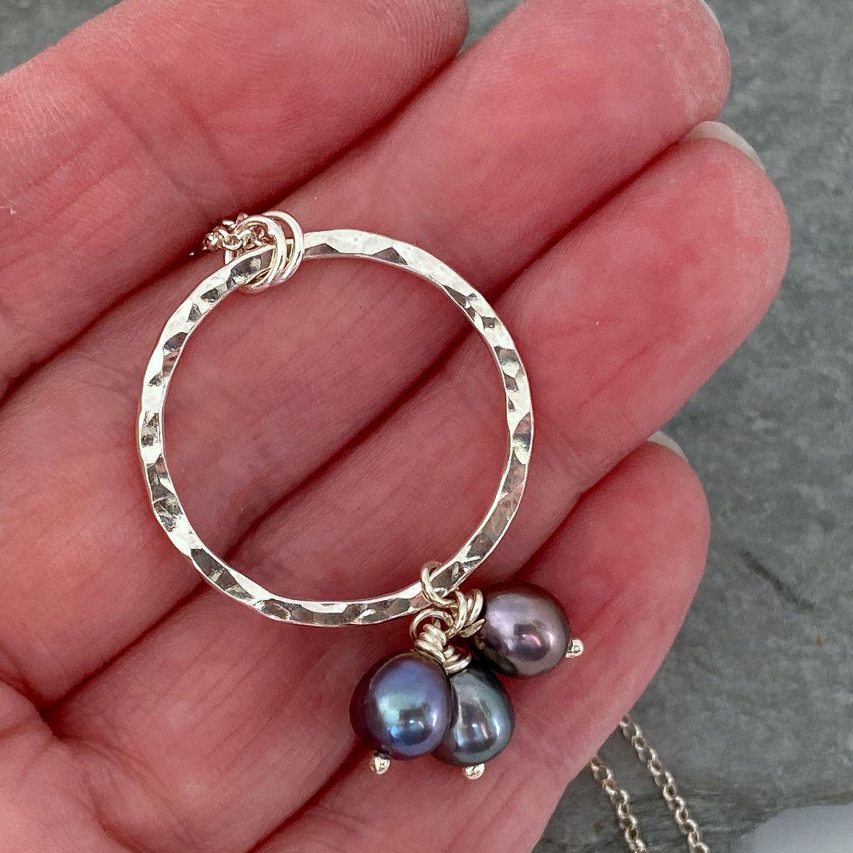 Purple pearl necklace  4