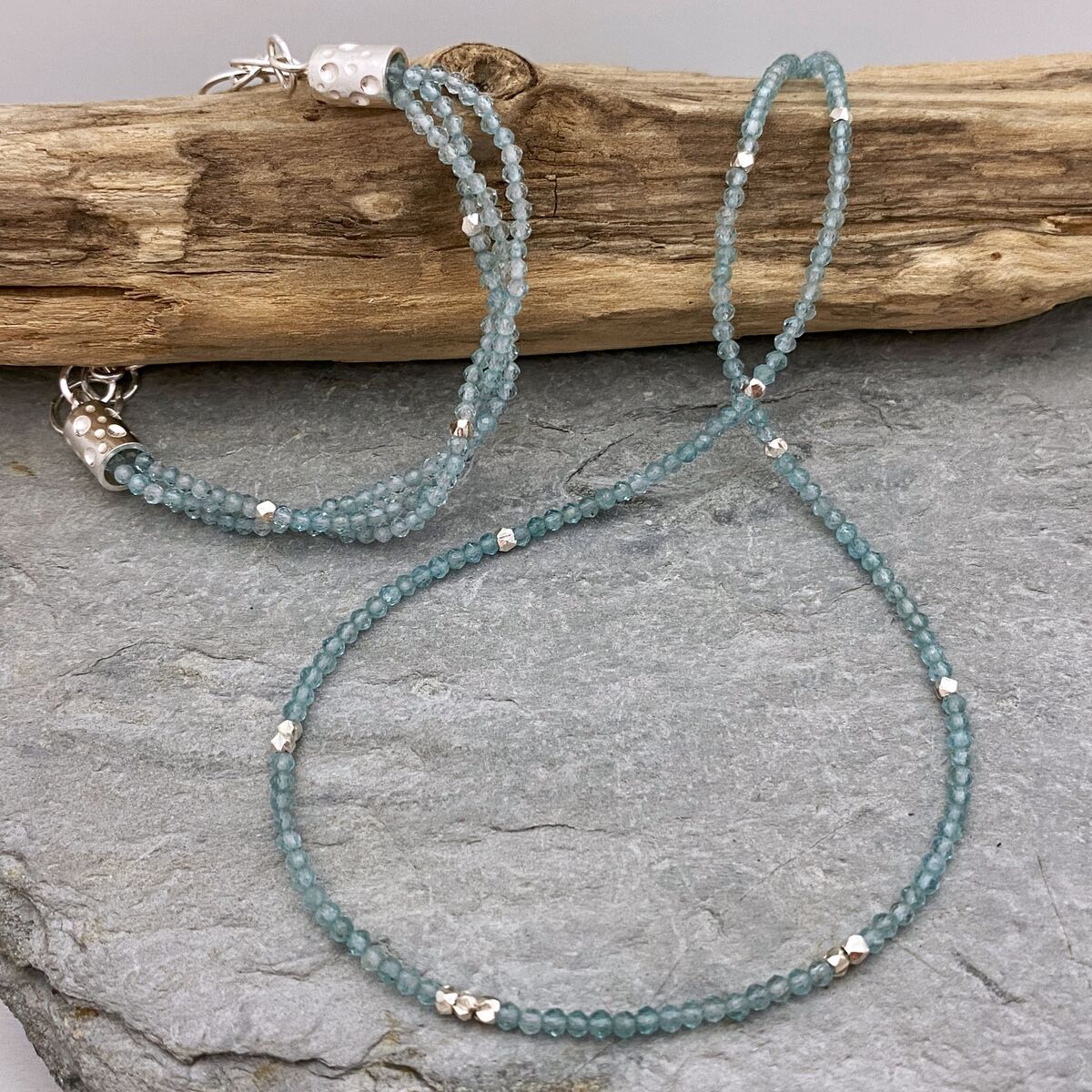 Apatite necklace and bracelet 