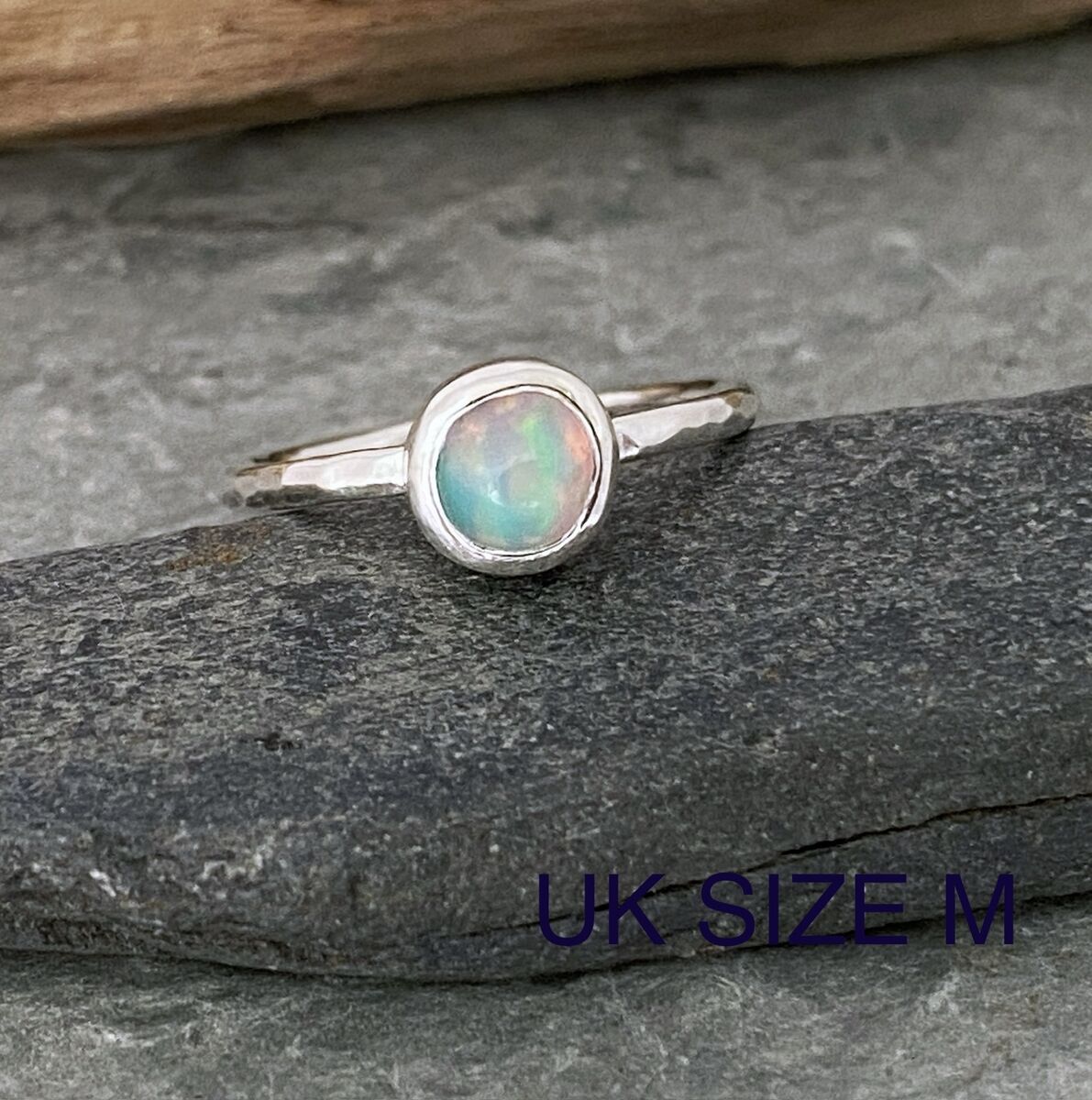 Opal ring 7