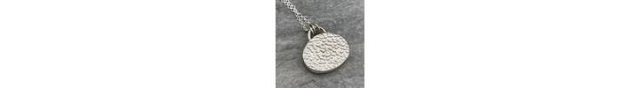 Turquoise and silver pendant. 2