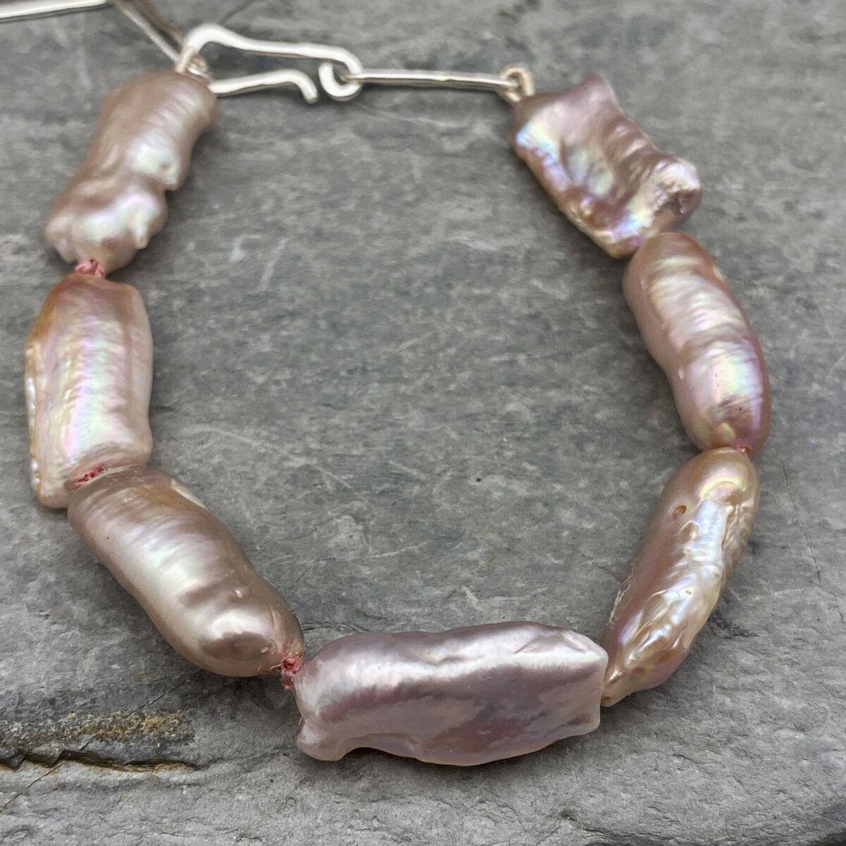 Pink stick pearls bracelet 2
