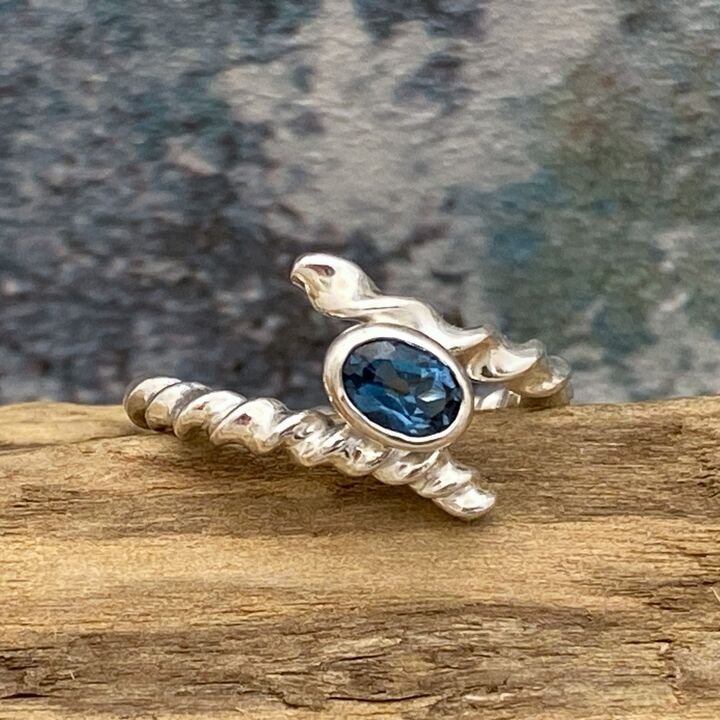 Twisted silver topaz ring 2