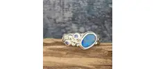Opal and sapphire ring 4