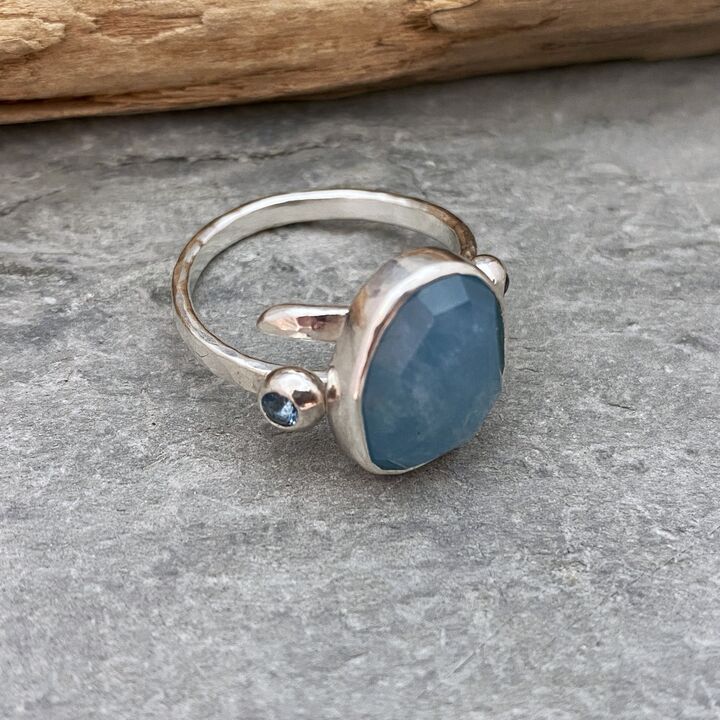 Aquamarine ring 3
