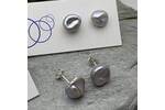 Pearl stud earrings 6