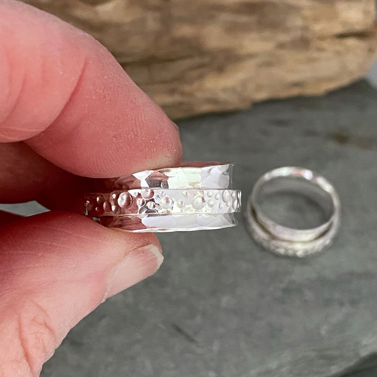 Silver spinner ring with bubbles pattern 3 Silver spinner ring with bubbles pattern 3