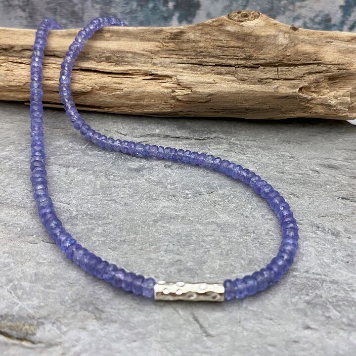 Tanzanite necklace 3