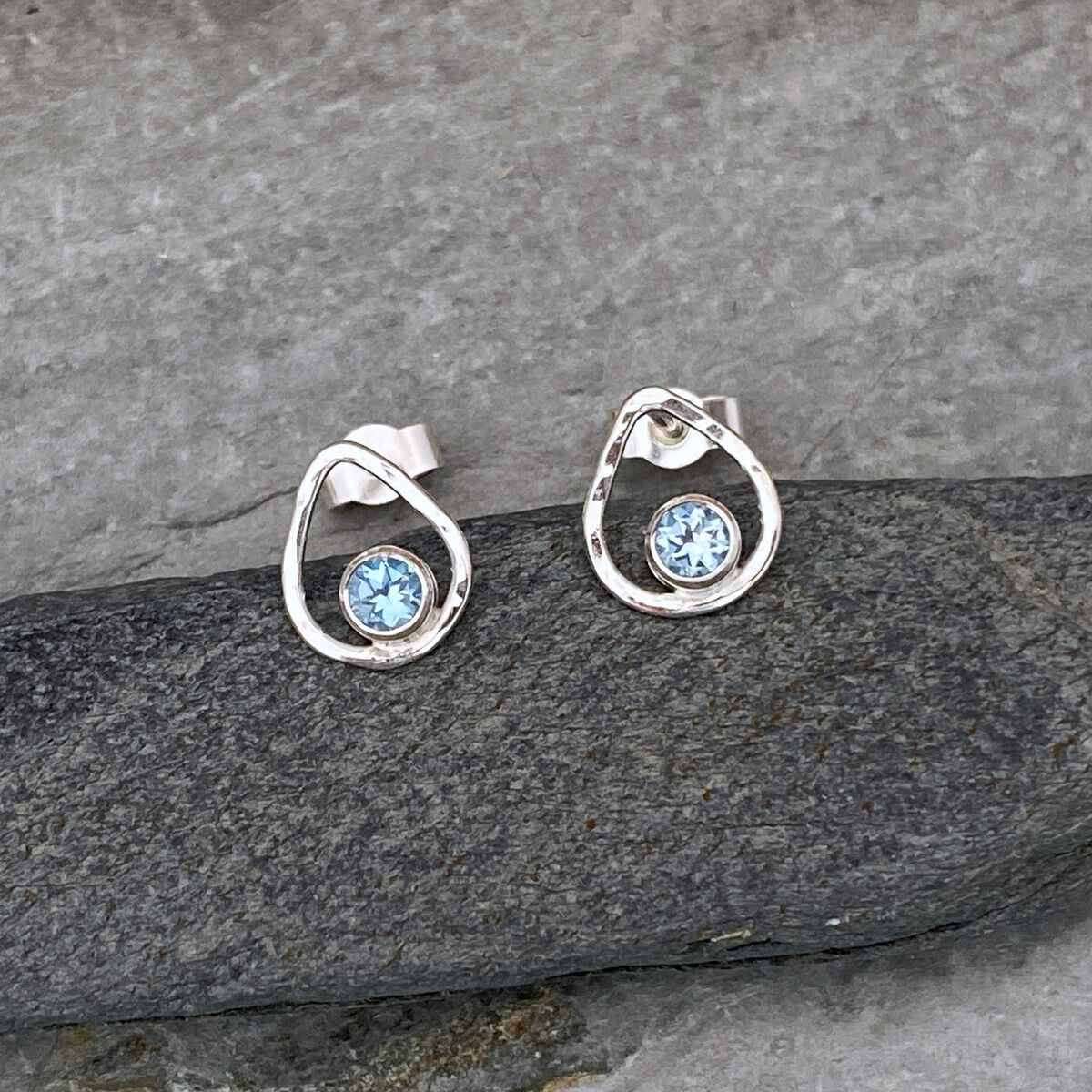 Tiny raindrop stud earrings 4 Tiny raindrop stud earrings 4