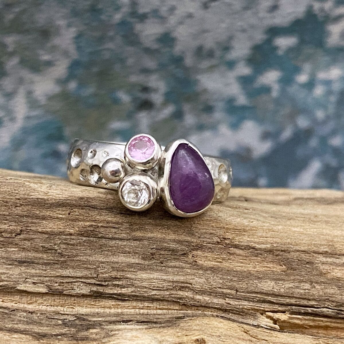 Purple and pink sapphire ring 2 Purple and pink sapphire ring 2