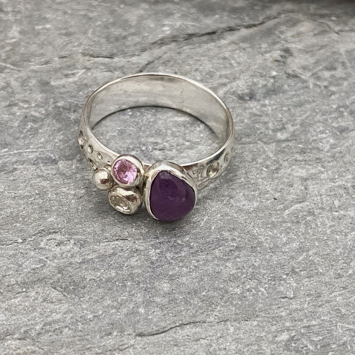 Purple and pink sapphire ring 5 Purple and pink sapphire ring 5