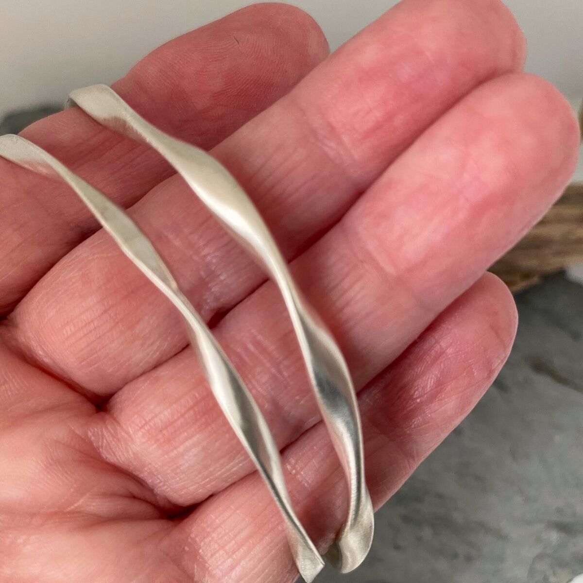 Twisted silver bangle 2