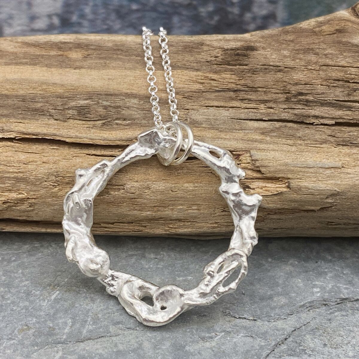 Recycled silver circle necklace 3