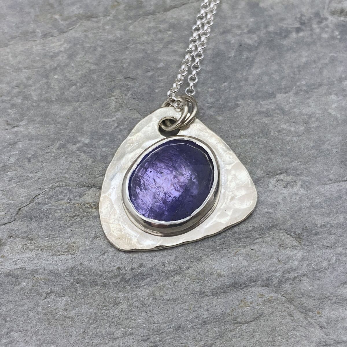 Tanzanite and silver pendant 3