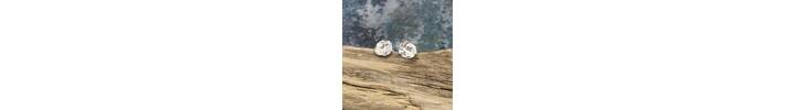 Small round stud earrings 5