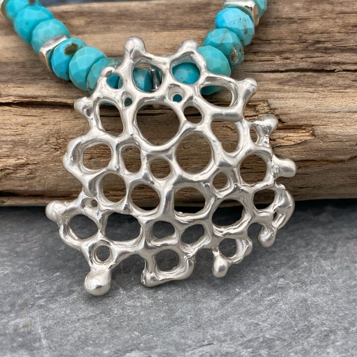 Turquoise and silver necklace 2