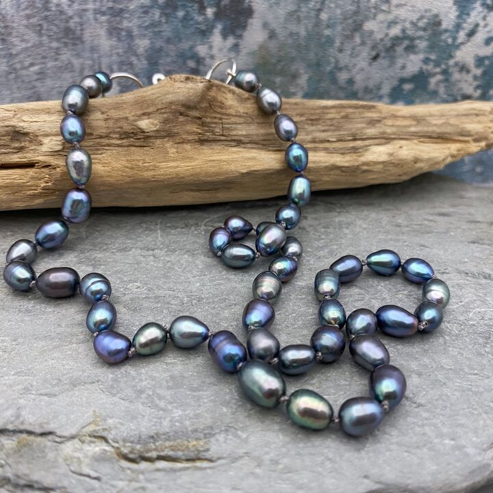 Pearl necklace 5