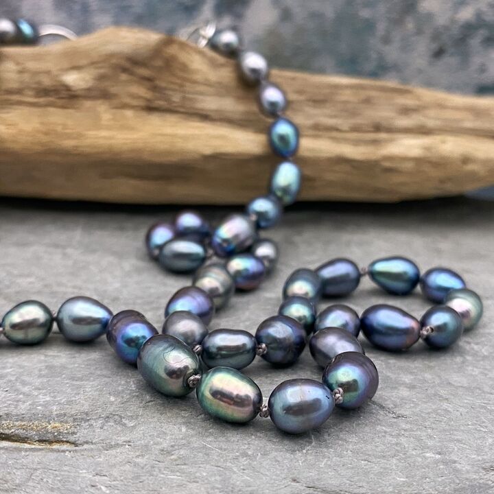Pearl necklace 2