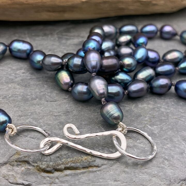 Pearl necklace 3