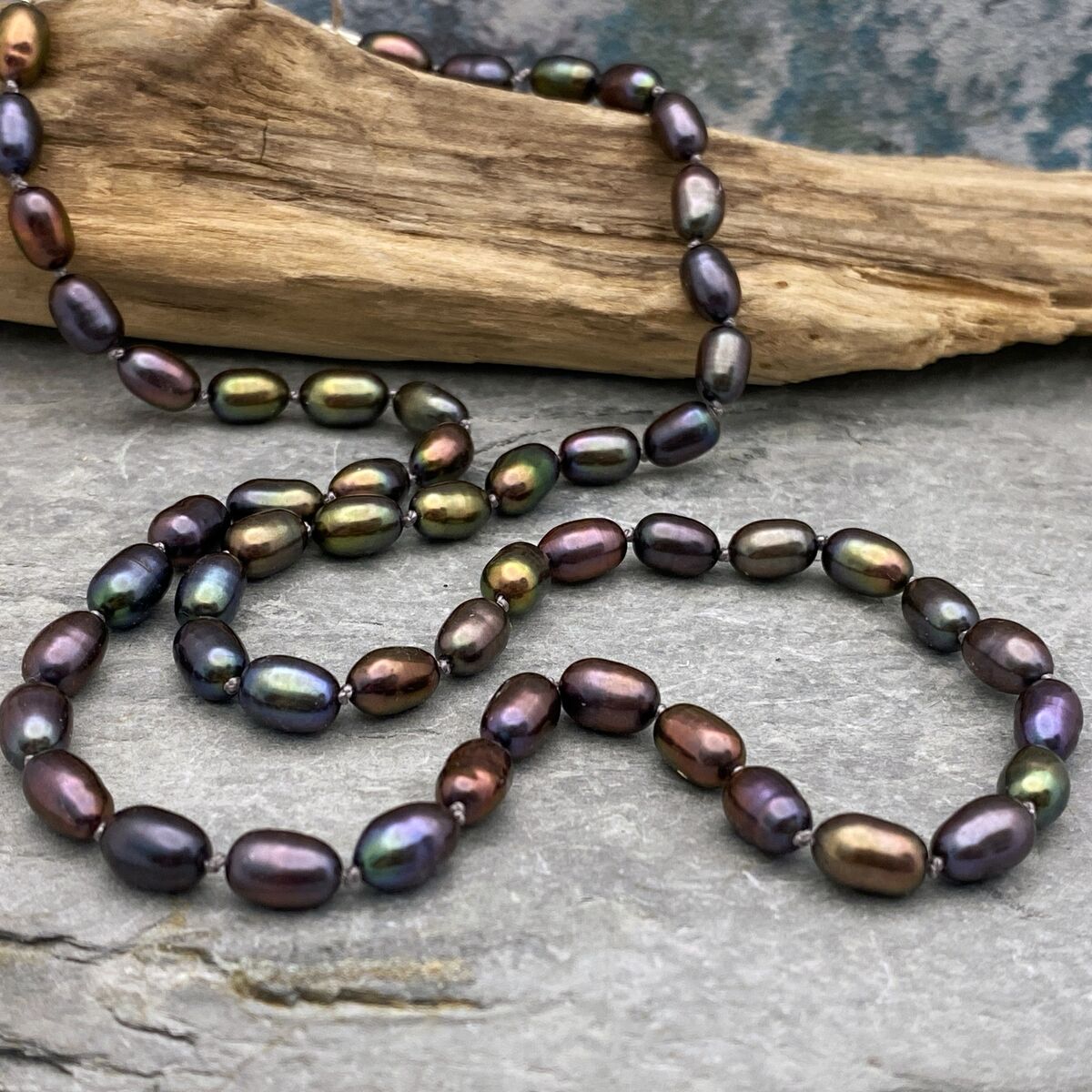 Black pearl necklace Black pearl necklace