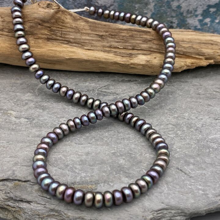Pearl choker necklace 2