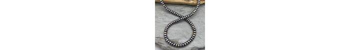 Pearl choker necklace 3