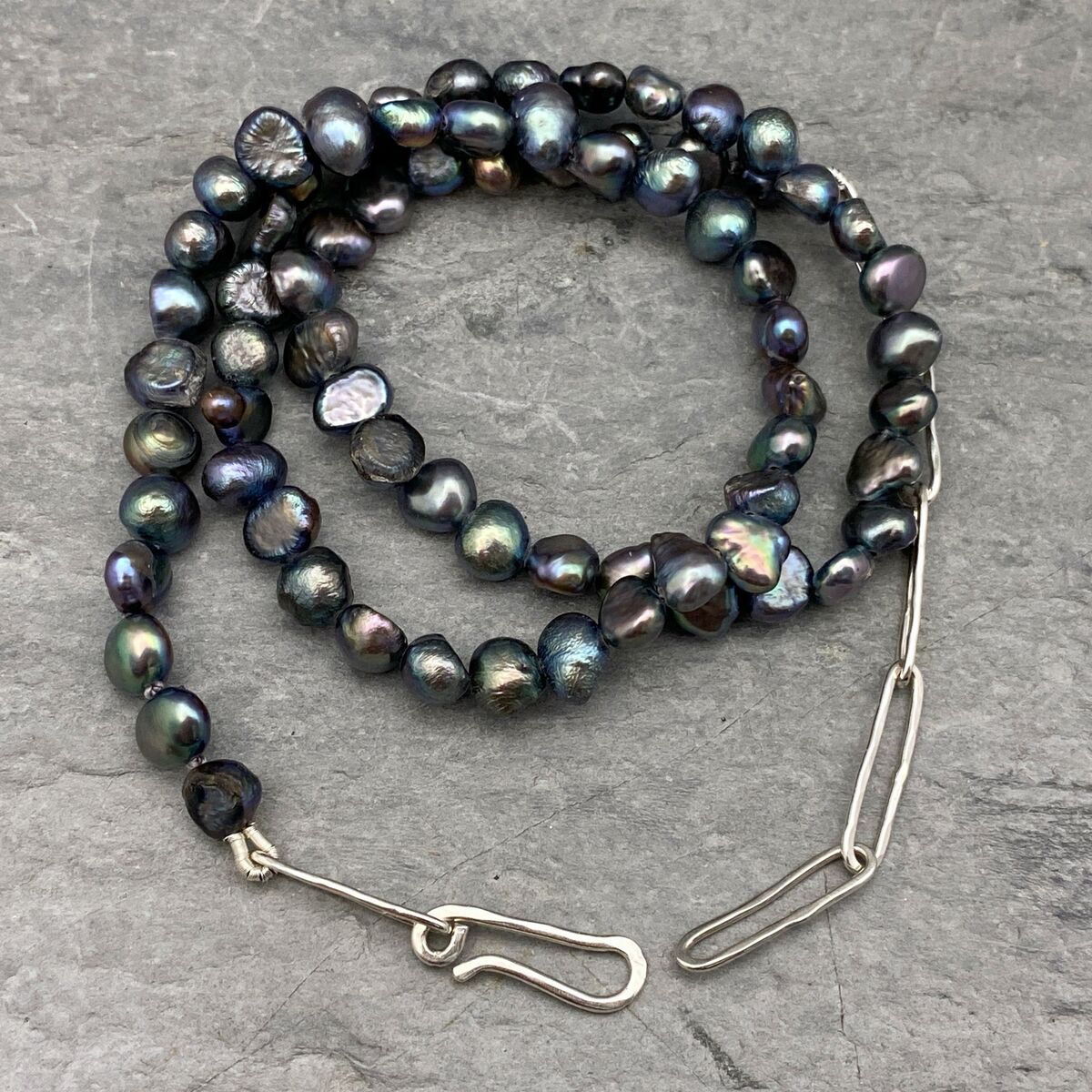 Pearl choker necklace Pearl choker necklace
