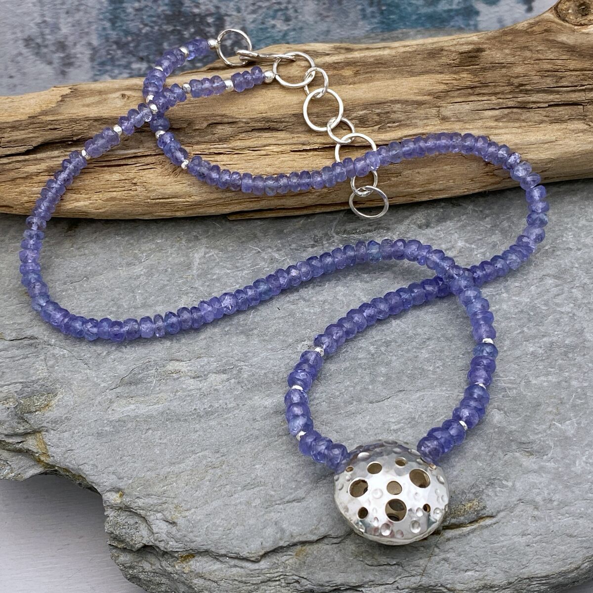 Tanzanite and silver bead necklace 2 Tanzanite and silver bead necklace 2