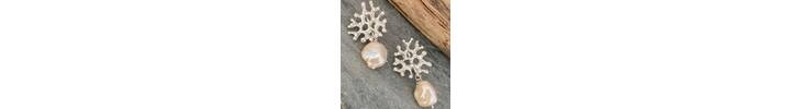 Coral inspired pearl earrings 3