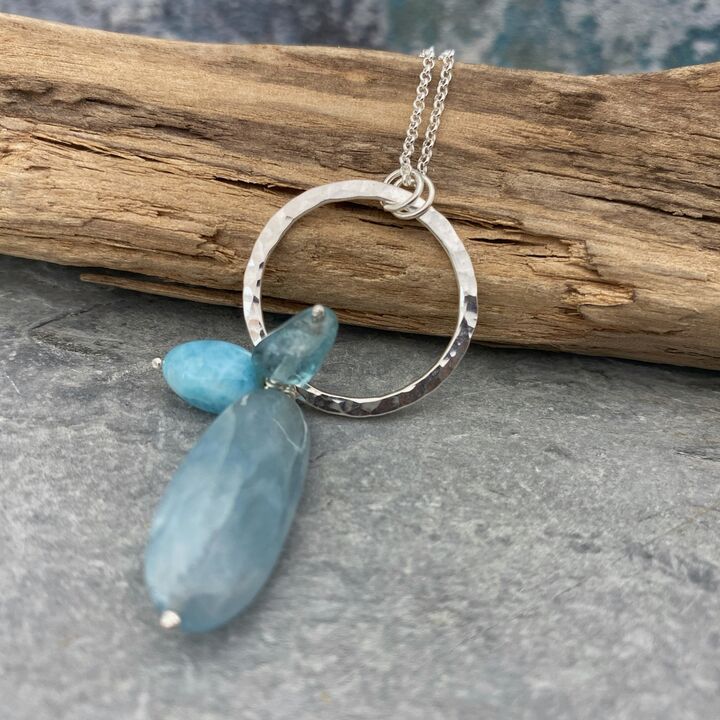 Aquamarine circle pendant 4