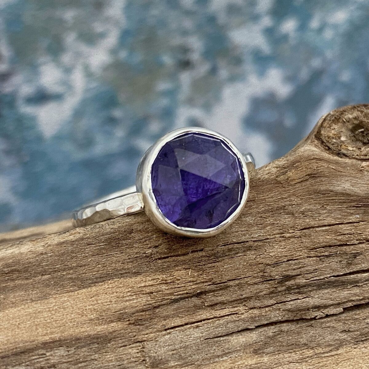 Tanzanite and silver ring 3