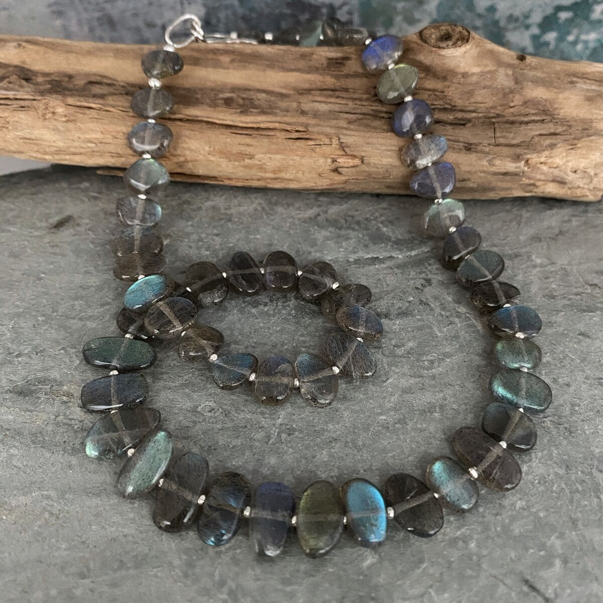 Labradorite bead necklace