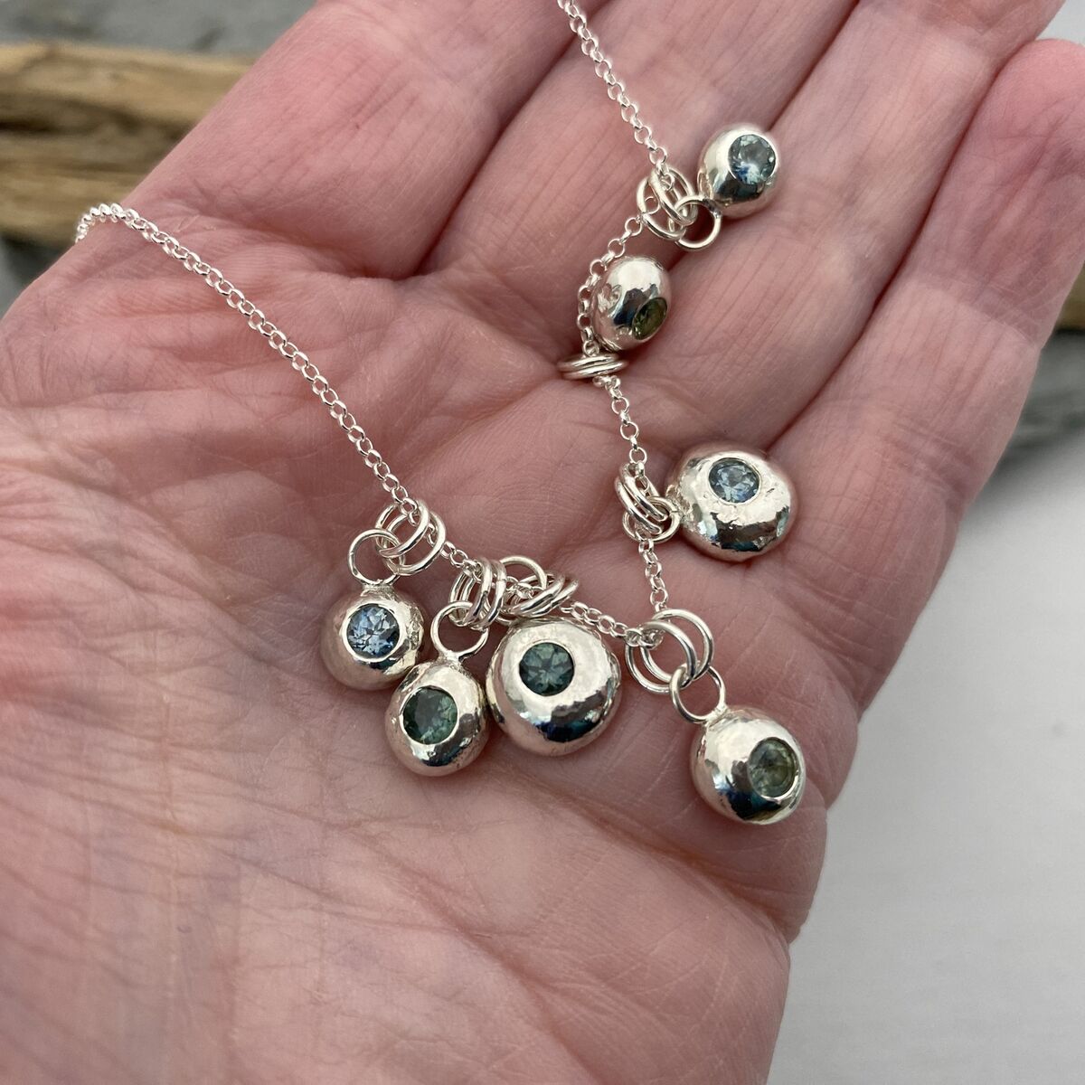 Sapphire pendant 2
