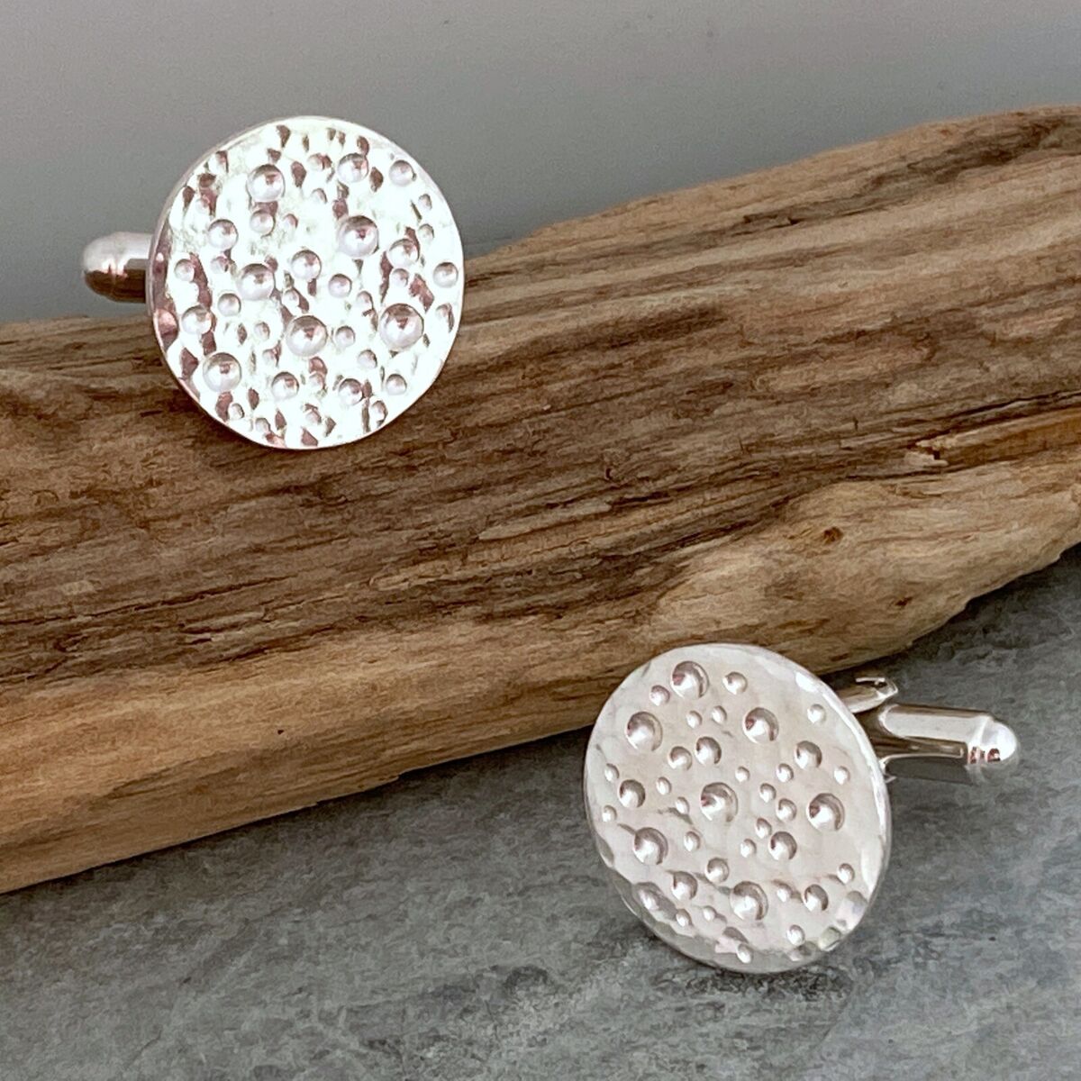 Round silver cufflinks 4