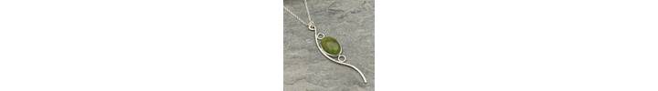 Green garnet pendant 4
