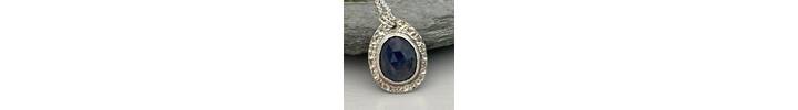 Dark blue sapphire pendant
