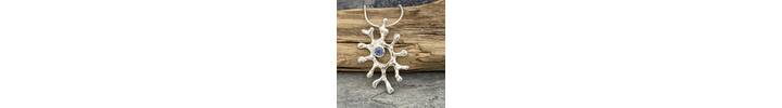 Sapphire coral shaped pendant 4