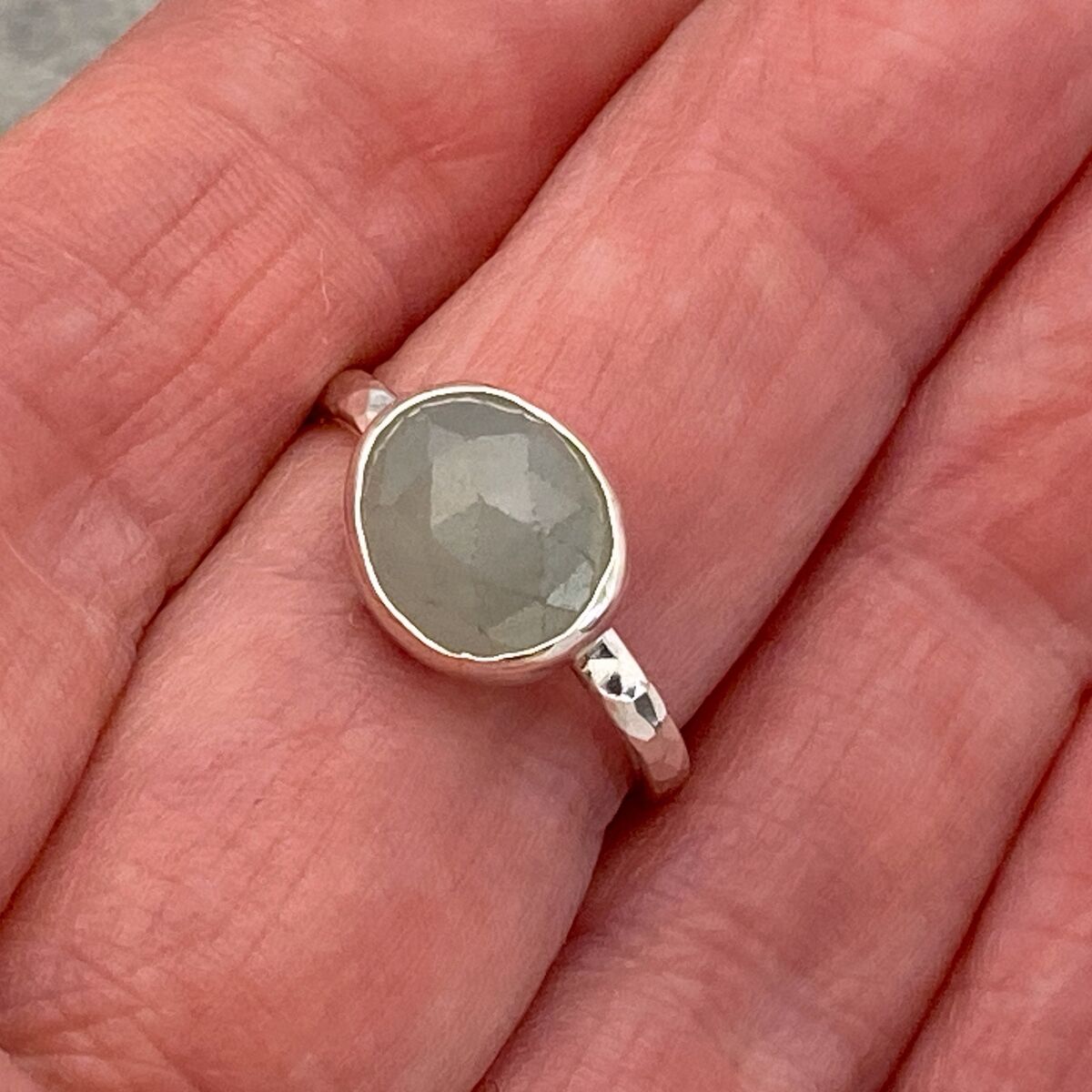 Grey sapphire ring 4