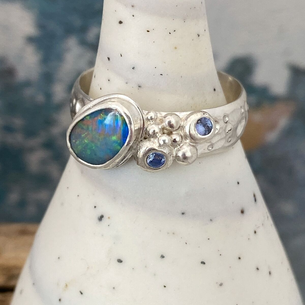 Opal and sapphire ring 2