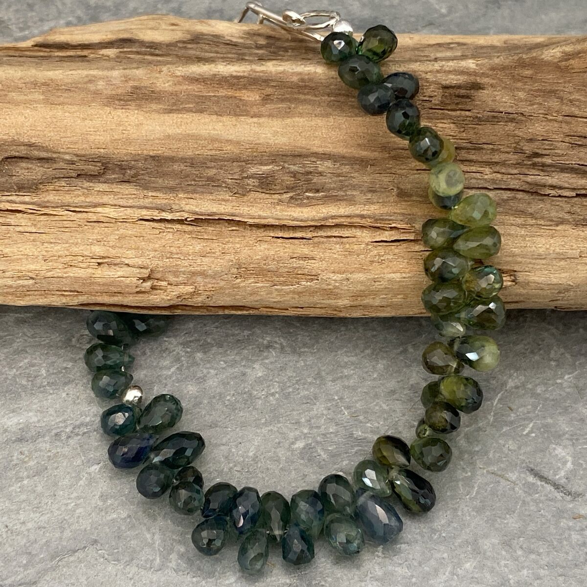 Green and blue sapphire bead bracelet 2