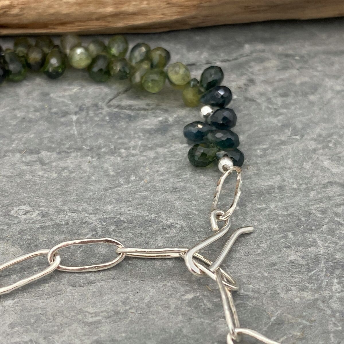 Green and blue sapphire bead bracelet 4