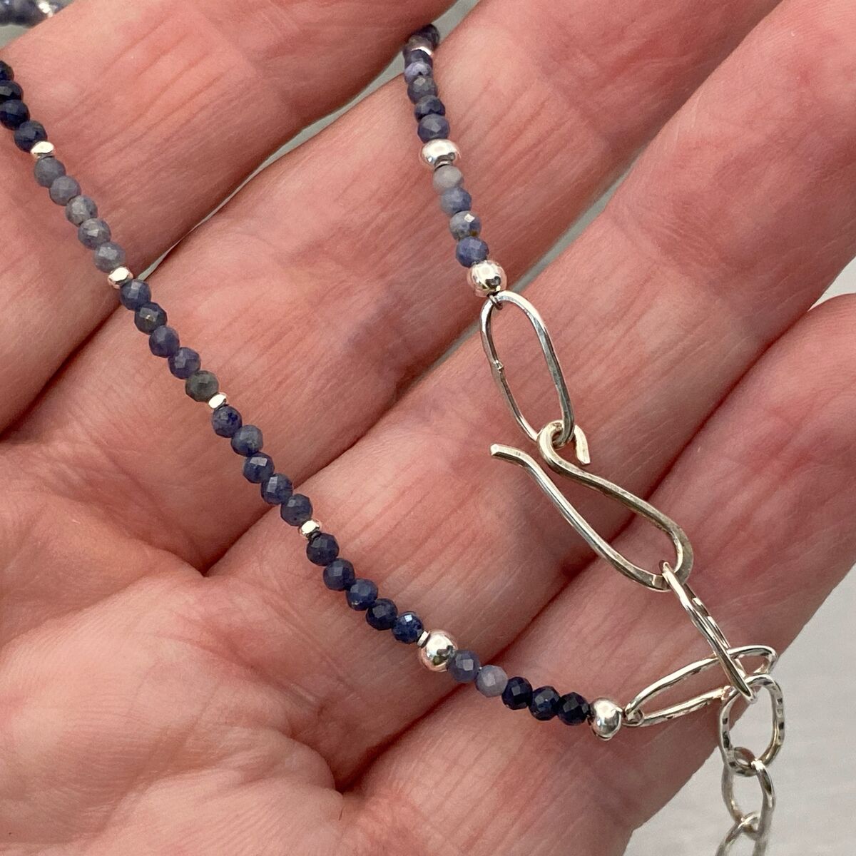 Blue sapphire bead bracelet 5